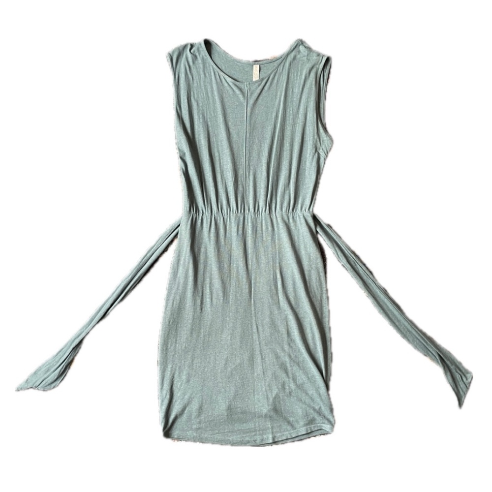 Eve Gravel Amores Dress Sage Green Size L